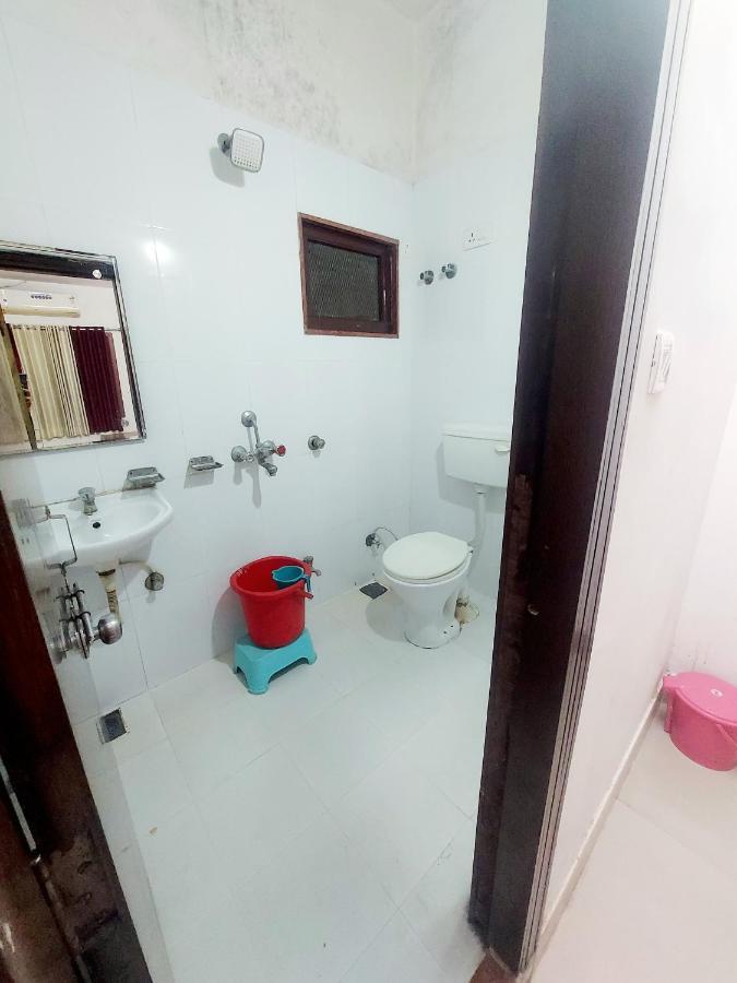 Hotel Shree Prayag Nathdwara Bagian luar foto
